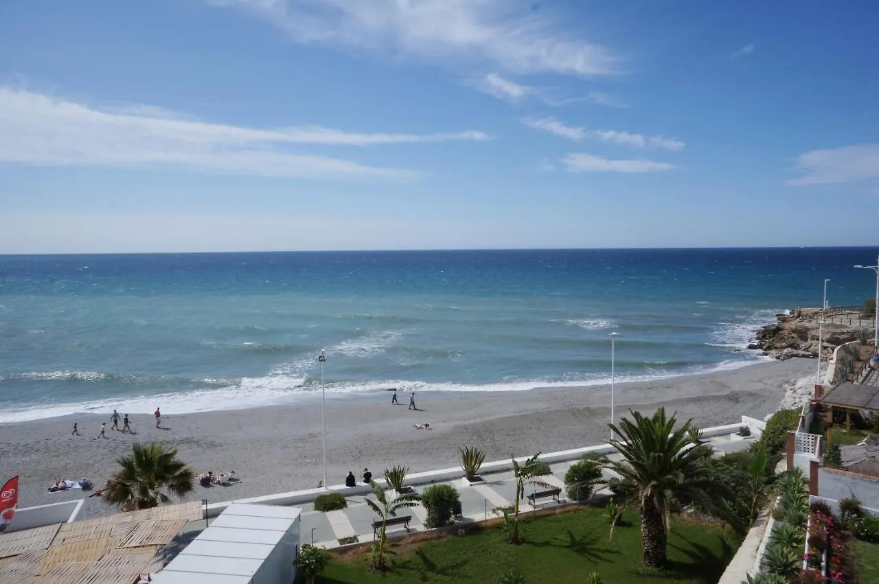 Edf Delfin 2/5 Apartment Nerja Spain
